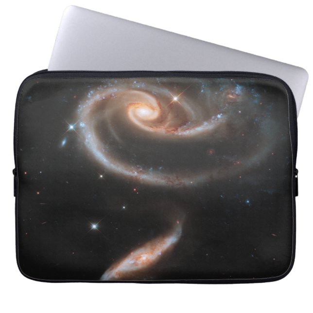 Capa Para Notebook Arp 273 Interagindo Galáxias Em Andromeda. (Frente)