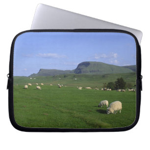 Capa Para Notebook As Montanhas Quiraing, Ilha de Skye, Highlands,