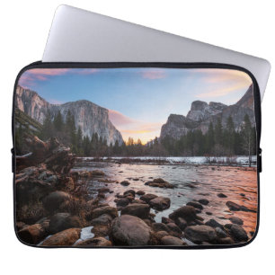 Capa Para Notebook As portas de Yosemite do vale