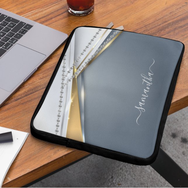Capa Para Notebook Aspecto 3-D metálico Monograma Dourado Diamond (Criador carregado)