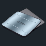Capa Para Notebook Aspecto de aço inoxidável azul metálico moderno<br><div class="desc">Imagem moderna,  simples e minimalista de um fundo metálico azul de aço inoxidável,  parece com um sotaque azul brilhante.</div>