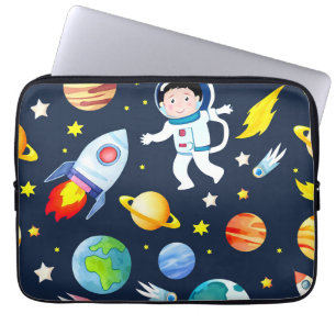 Capa Para Notebook Astronauta no Espaço Planetas e Foguetes Padrão