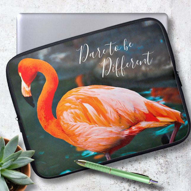 Capa Para Notebook Atrevo-se a ser diferente do Flamingo Flamingo Mod (Criador carregado)