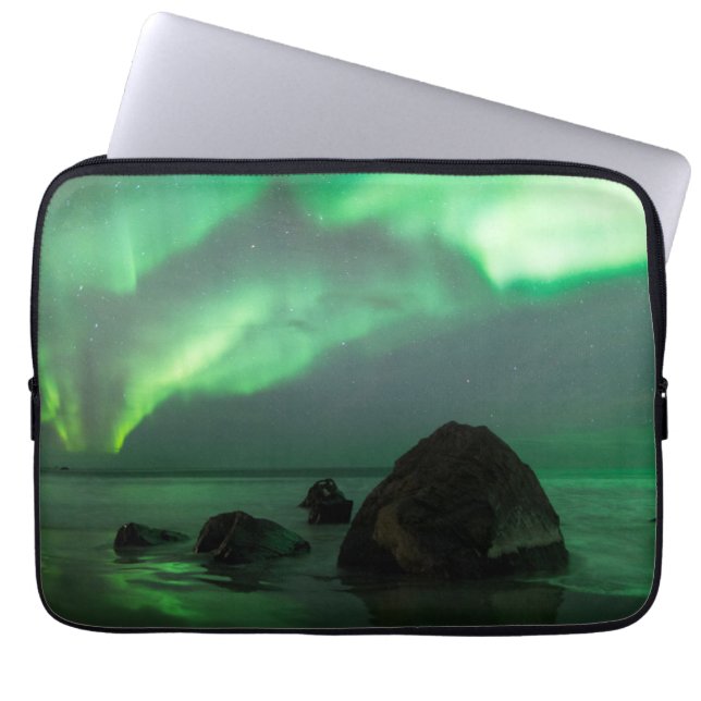 Capa Para Notebook Aurora Borealis | Lofoten Beach Norway (Frente)