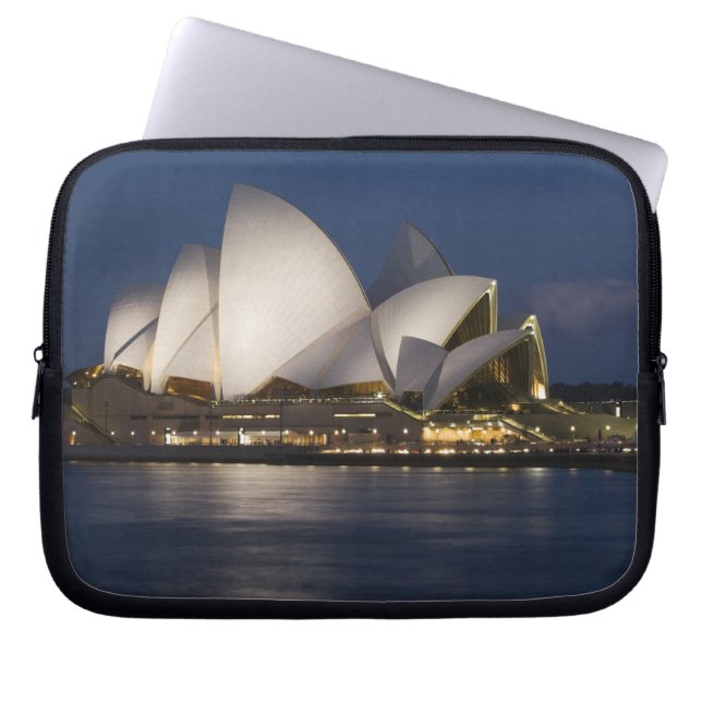 Capa Para Notebook Austrália, Sydney. Casa da Ópera à noite em (Frente)