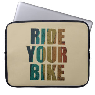 Capa Para Notebook aventura de bicicleta fora da montanha
