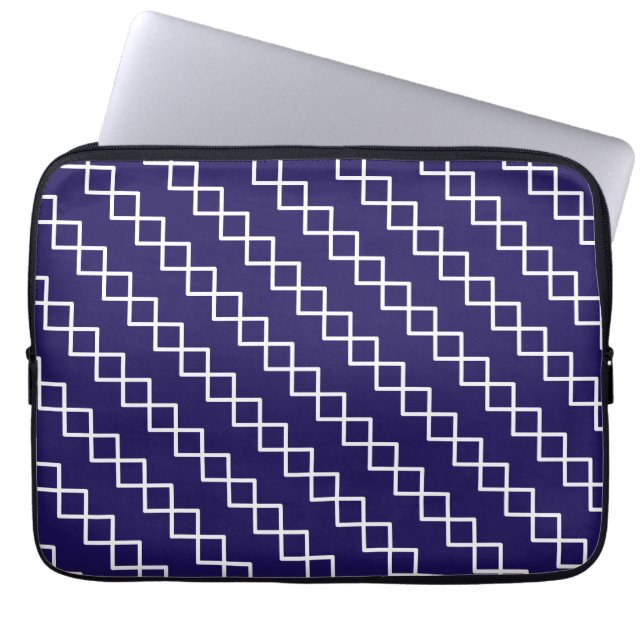 Capa Para Notebook Azul Marinho Branco Geométrico (Frente)