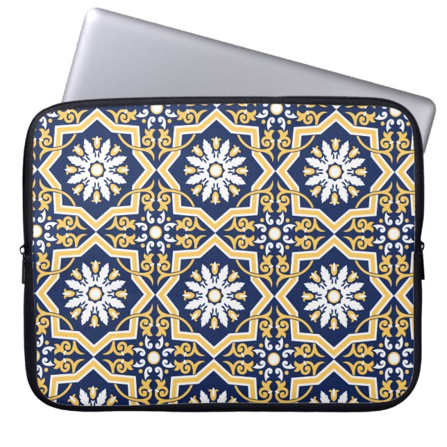 Capa Para Notebook Azulejo arabesque marroquino branco-azul intricist (Frente)