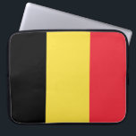 Capa Para Notebook Bandeira belga<br><div class="desc">Esta design é constituída pela bandeira nacional da Bélgica (oficialmente o Reino da Bélgica), que é um país da Europa Ocidental. A Bélgica é delimitada pelos Países Baixos a norte, pela Alemanha a leste, pelo Luxemburgo a sudeste, pela França a sudoeste e pelo Mar do Norte a noroeste. A maior...</div>