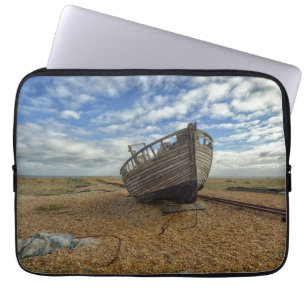Capa Para Notebook Barco de pesca de madeira abandonado Dungeness