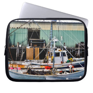 Capa Para Notebook Barcos Atracados