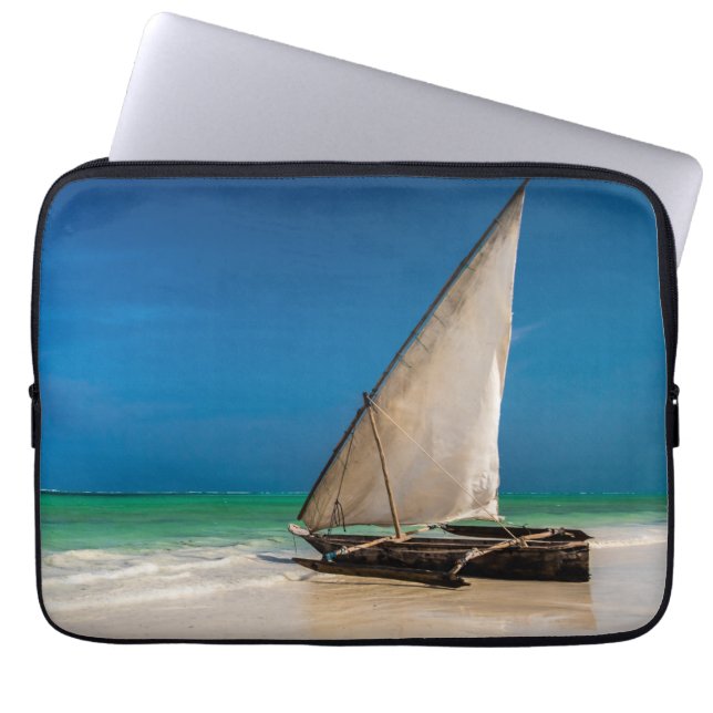 Capa Para Notebook Barcos de pesca tradicionais na praia (Frente)