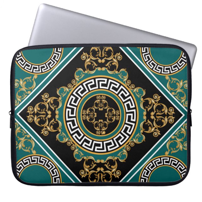 Capa Para Notebook Barroco Dourado: Elegância Negra (Frente)