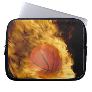 Capa Para Notebook Basquete em chamas (composto digital)