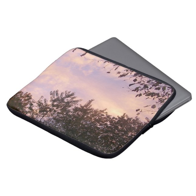 Capa Para Notebook Beauty of the Dusk Laptop Sleeve (Frente Topo)