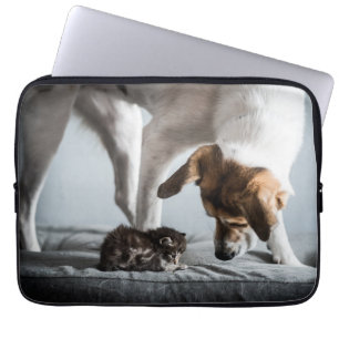 Capa Para Notebook Bebês Mais Pobres Bebê Kitten e Cachorro