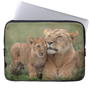 Capa Para Notebook Bebês Mais Pobres Lion Cub & Mãe