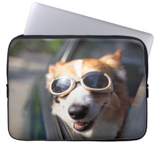 Capa Para Notebook Bebês Mais Pobres Óculos de Corgi no carro