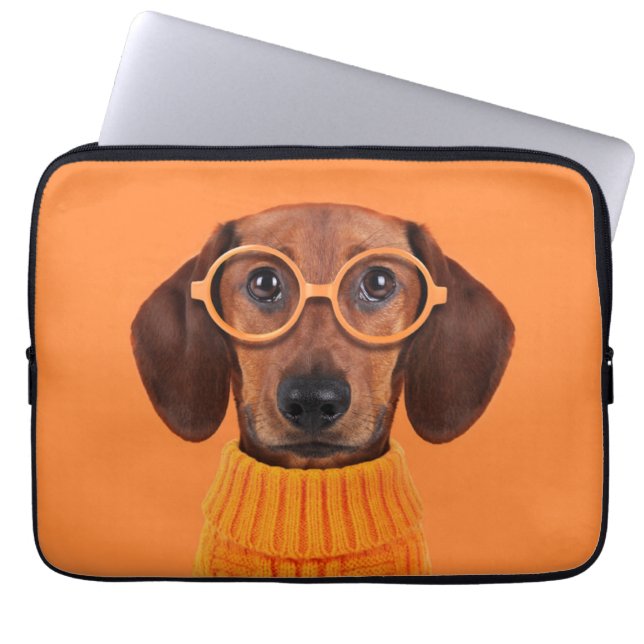 Capa Para Notebook Bebês Mais Pobres | Suéter de laranja Dachshund (Frente)