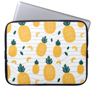 Capa Para Notebook Beleza do abacaxi: padrão desenhado à mão
