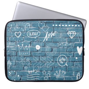 Capa Para Notebook Belo Grafite na Caligrafia Verde da Parede