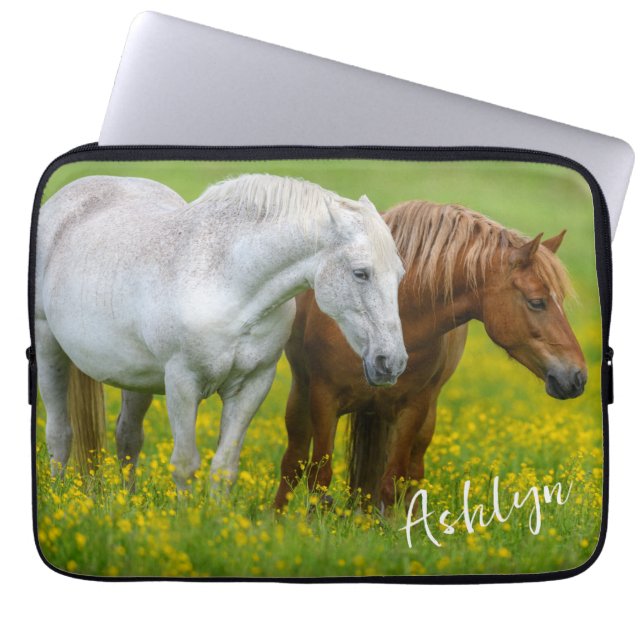 Capa Para Notebook Belos Cavalos (Frente)