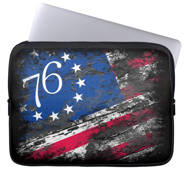 Capa Para Notebook Betsy Ross Flag 1776 Patriótico 4 de julho (Frente)