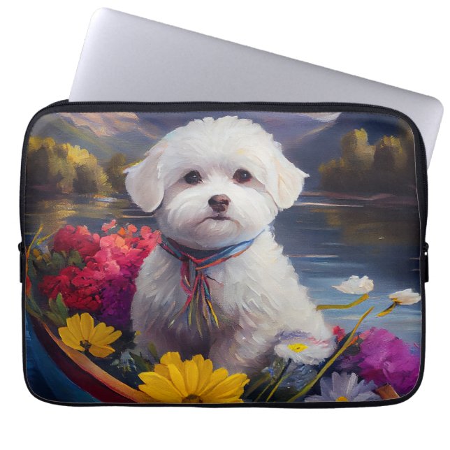 Capa Para Notebook Bichon Frise em um Aliado: Uma Aventura Cênica (Frente)