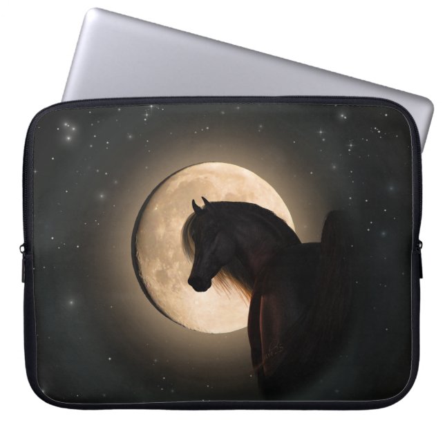 Capa Para Notebook Black Moon Shine Horse Laptop Sleeve (Frente)