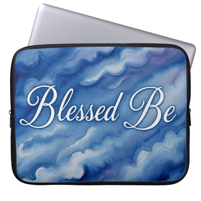 Capa Para Notebook BlueSkys (Frente)