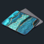 Capa Para Notebook Bolsa de laptop azul-Marinho-azul-brilhante Dourad<br><div class="desc">Bolsas de laptop com Gift Agate Teal e Marinho Blue Glitter Marble Marble Aqua Turquoise Geode Personalizável - ou Adicione Seu Nome / Texto - Faça sua Oferta de Bolsa de laptop Especial! Redimensionar e mover ou remover / adicionar texto / elementos com a ferramenta Personalização! Design por MIGNED! Por...</div>