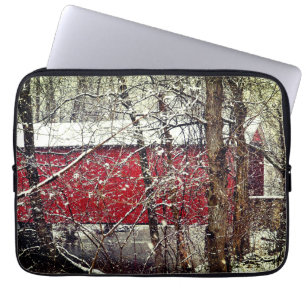 Capa Para Notebook Bolsa de laptop com a ponte coberta de neve vermel
