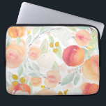 Capa Para Notebook Bolsa de laptop Padrão de Pêssego de Aquarela<br><div class="desc">Bolsa de laptop de Padrão de Pêssego de Aquarela. bolsa de laptop de na moda com ilustrações aquosas de pêssegos,  flores e folhagem. Brilhante e alegre,  perfeito para qualquer um.</div>