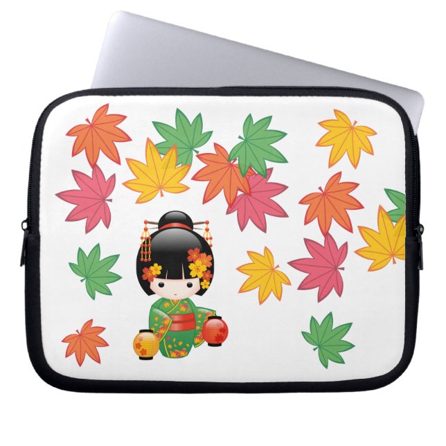 Capa Para Notebook Boneca Kokeshi de Outono - Garota Geisha com Quimo (Frente)