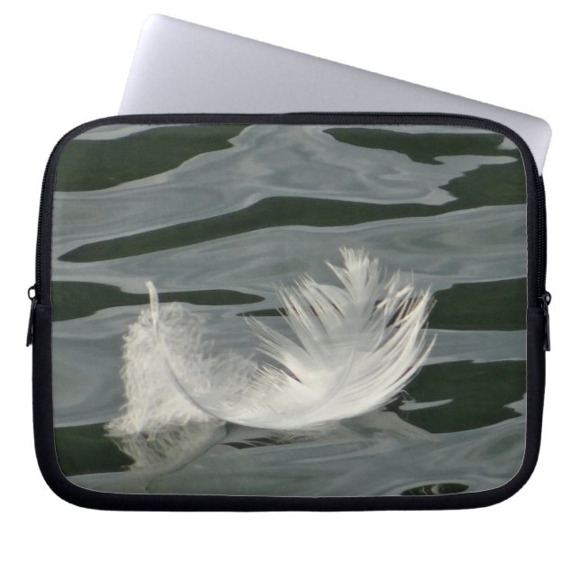 Capa Para Notebook Bonito pena branca (Frente)