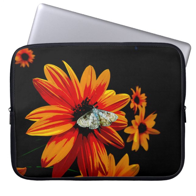 Capa Para Notebook Borboleta na Flor Laranja Fiery - Arte Natural Neg (Frente)