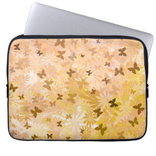 Capa Para Notebook Borboletas e margaridas por Shirley Taylor
