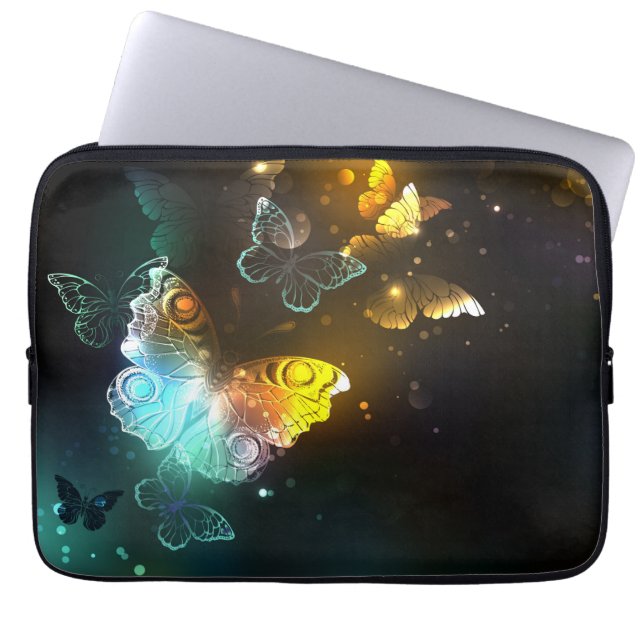 Capa Para Notebook Borboletas luminosas e borboletas noturnas (Frente)
