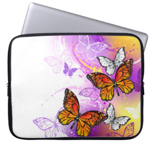 Capa Para Notebook Borboletas Monarcas em Fundo Roxo