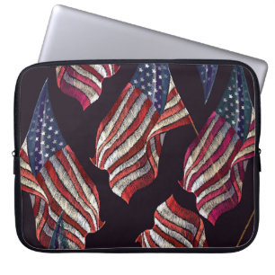Capa Para Notebook Bordado da bandeira americana: padrão patriótico.
