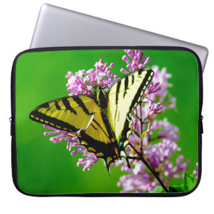 CAPA PARA NOTEBOOK BOTÃO AMARELO EM FLORES DE TINTA