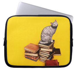 Capa Para Notebook British Cat on a stack of books Laptop Sleeve