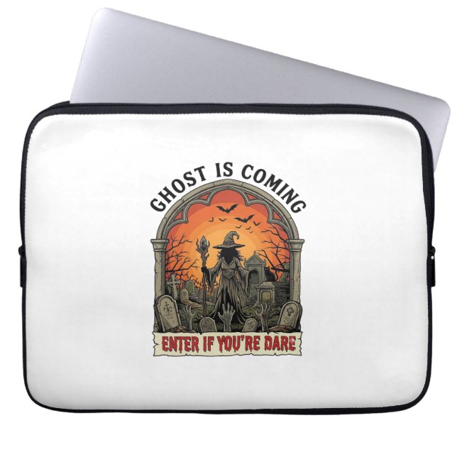 Capa Para Notebook Bruxa do Cemitério de Zumbi Fantasma Está Chegando (Frente)