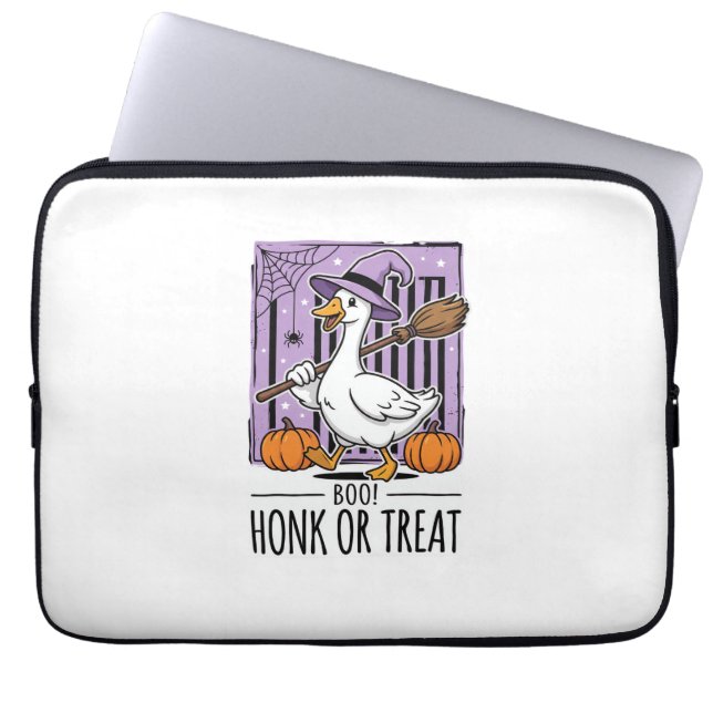 Capa Para Notebook Bruxa Ganso Honque ou Trate no Halloween (Frente)