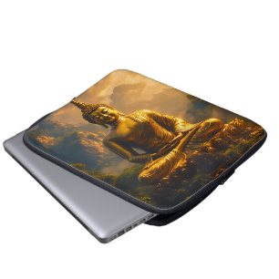 Capa Para Notebook Buda Sentado Dourado Sob um Céu de Pôr do Sol