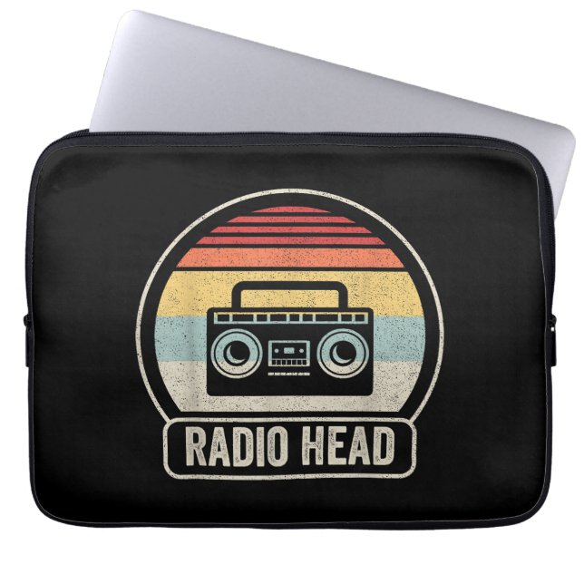 Capa Para Notebook Cabeça de Rádio Retroativa Vintage (Frente)
