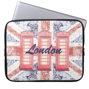 Capa Para Notebook Cabine de telefone britânica vermelha no fundo de