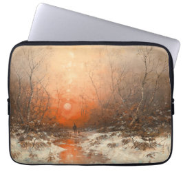 Capa Para Notebook Caminho da Floresta com Caçador no Sunset