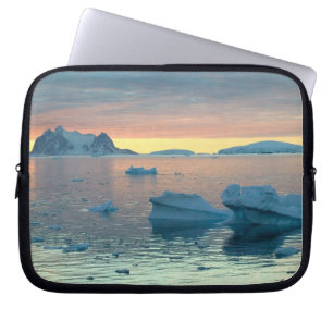 Capa Para Notebook Canal de Peltier na última luz do dia