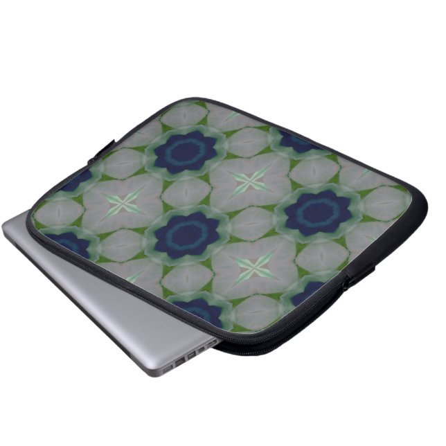 Capa Para Notebook Capinha de Laptop Flores Azuis (Frente Inferior)